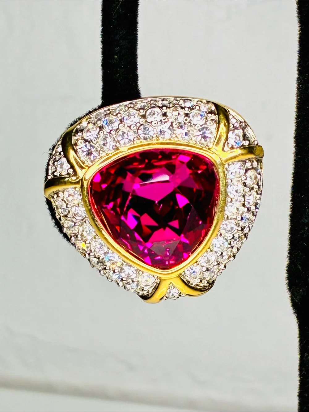 RARE Swarovski Gold-Tone Fuchsia Crystal HUGE HEAVY AND PRISTINE Clip Earrings